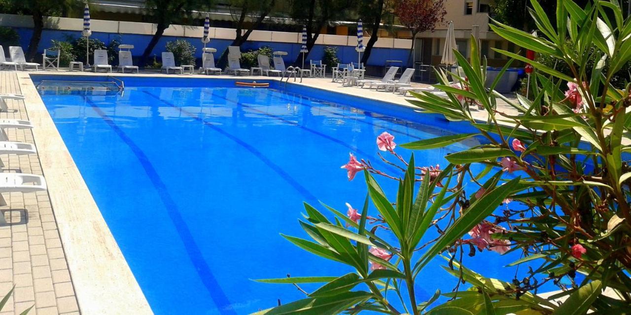 Hotel Britannia Cesenatico Zewnętrze zdjęcie