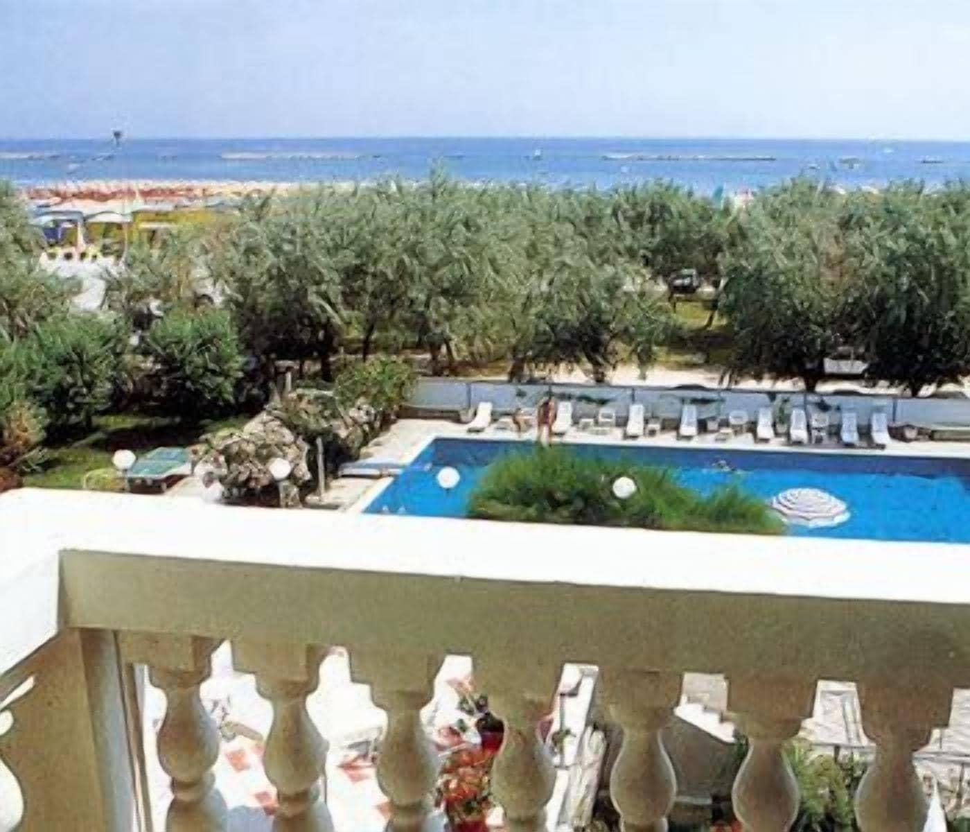 Hotel Britannia Cesenatico Zewnętrze zdjęcie